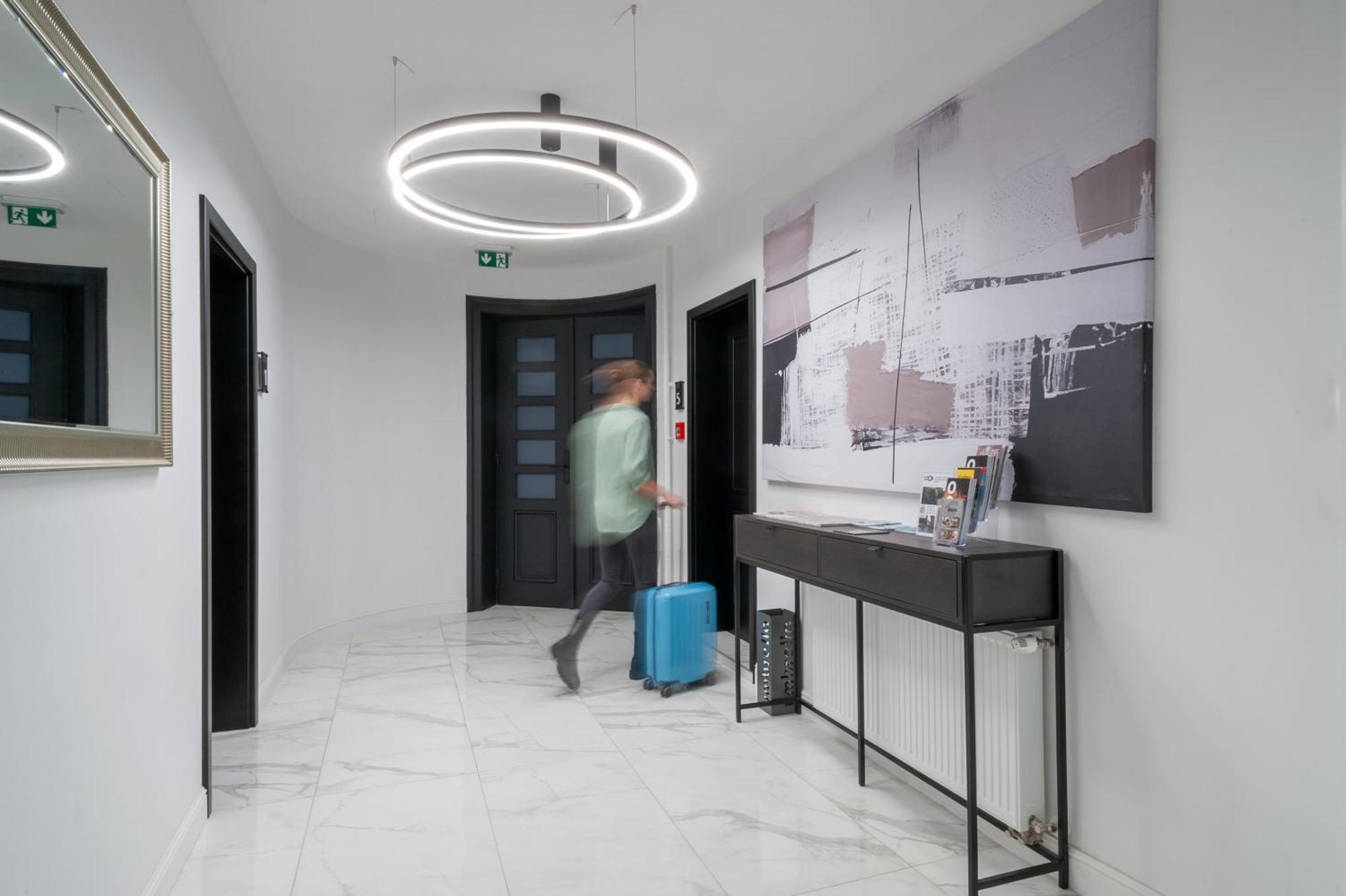 Loox Boutique Apartments Gunduliceva 자그레브 외부 사진