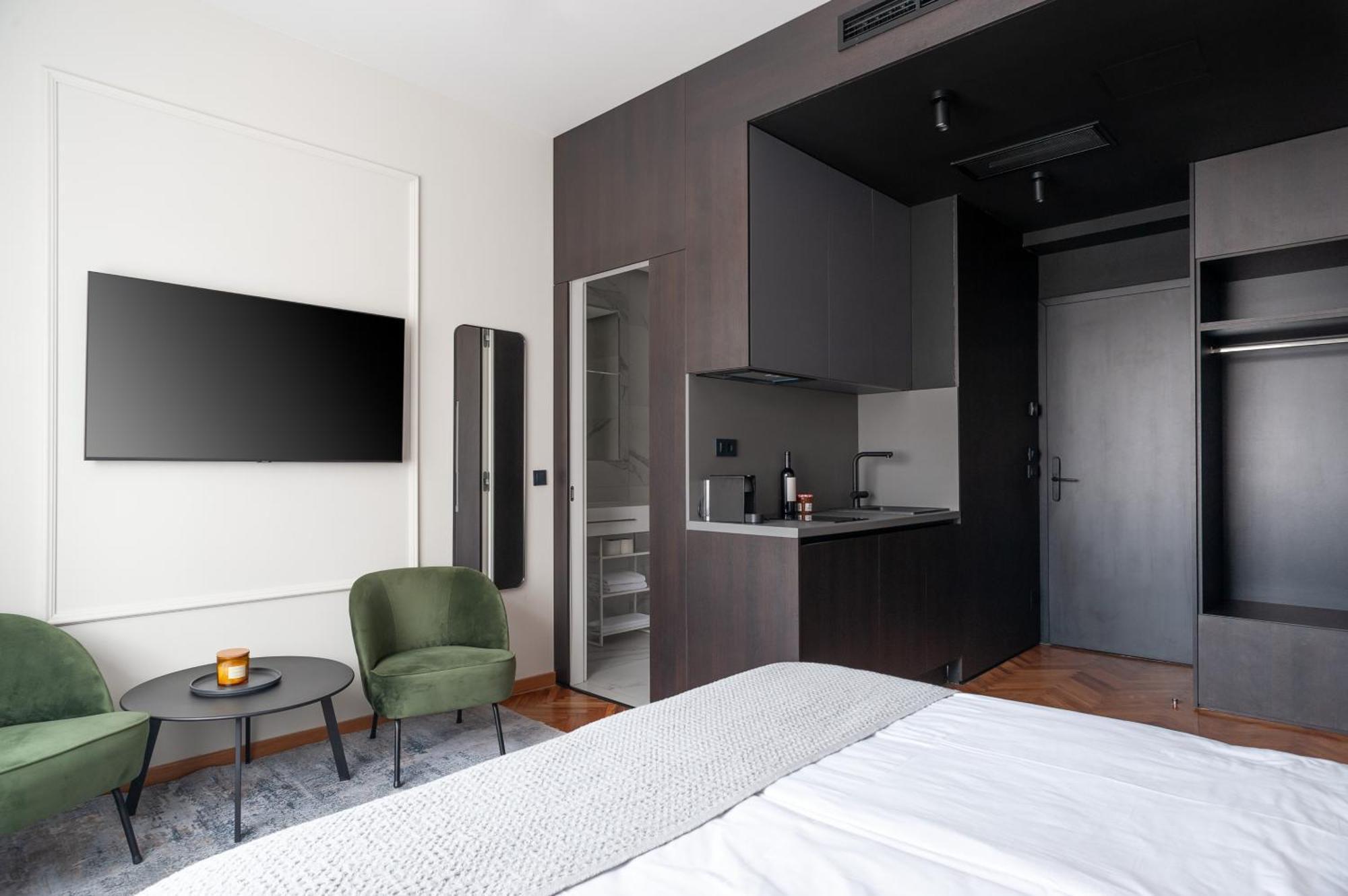 Loox Boutique Apartments Gunduliceva 자그레브 외부 사진