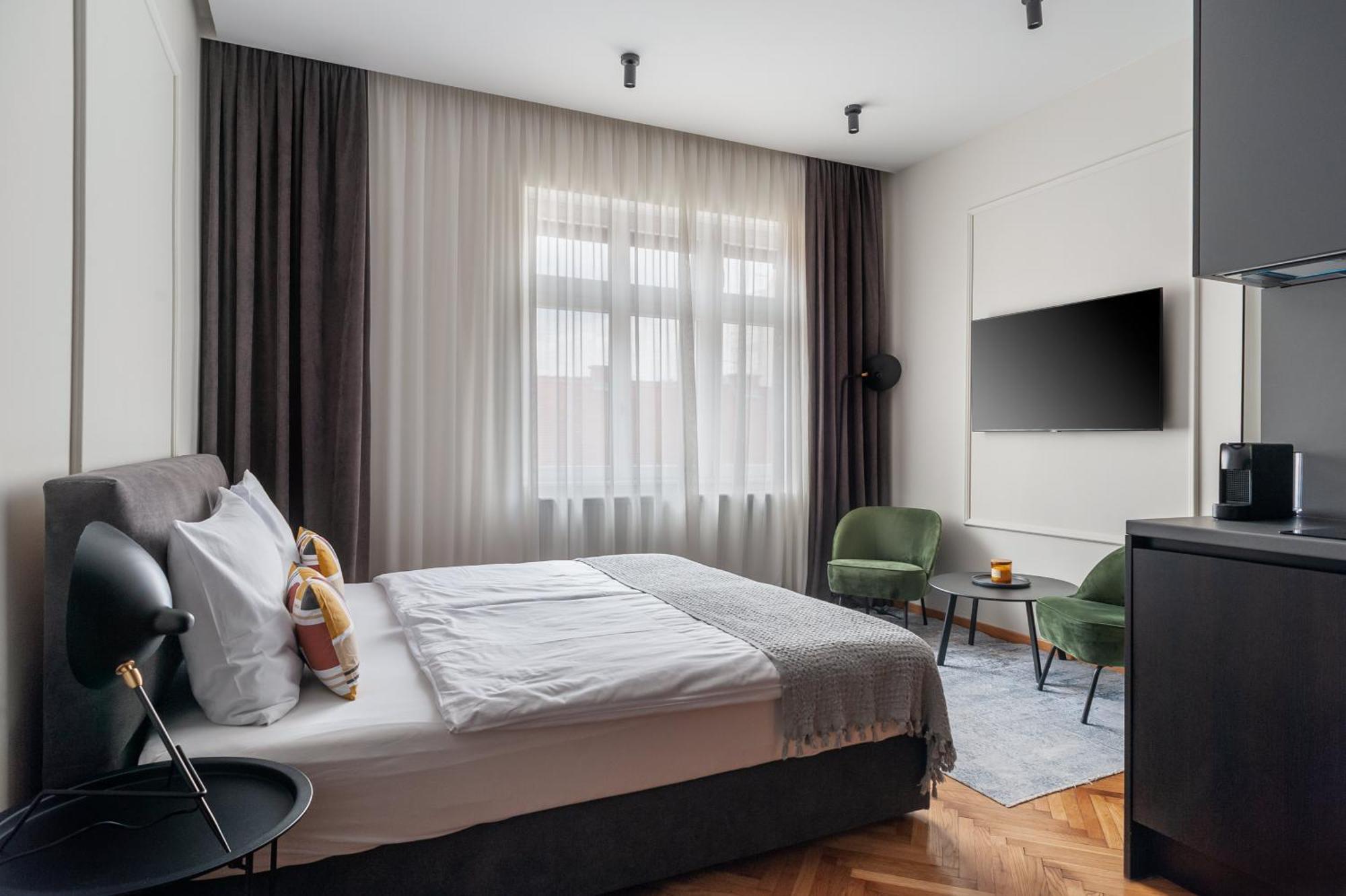 Loox Boutique Apartments Gunduliceva 자그레브 외부 사진